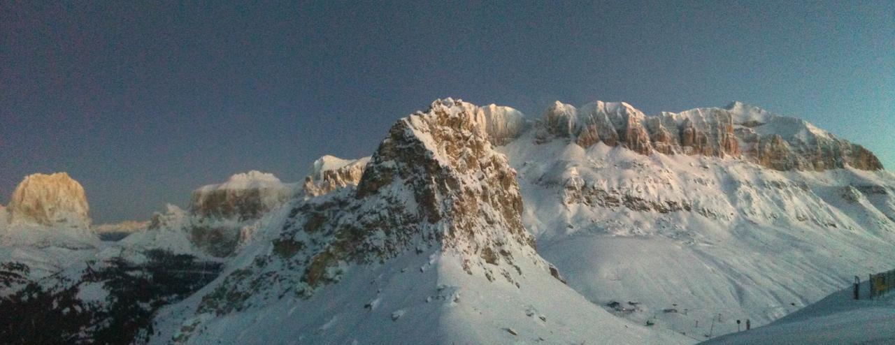 Rifugio Sass Bece Hotel Canazei Eksteriør billede